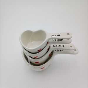 NWT Ceramic Measuring Cups